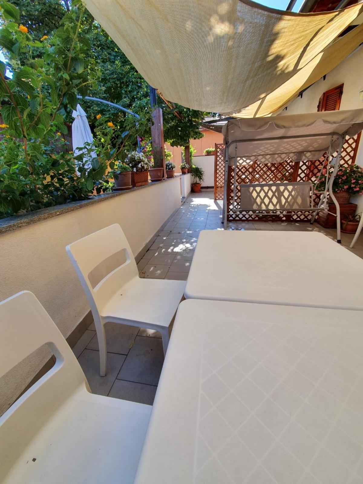 Beb I Portici Acomodação com café da manhã Cernobbio Exterior foto